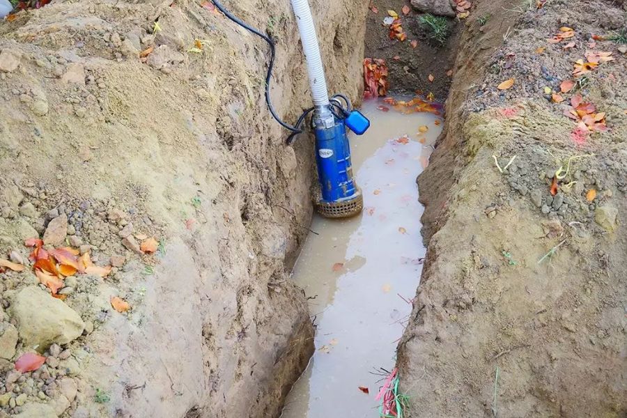 Installation et entretien d’une pompe de chantier : guide complet pour un chantier sans souci